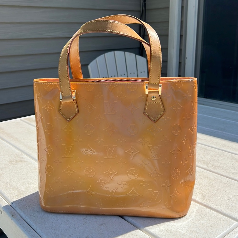 Louis Vuitton Vernis Houston handbag Peach 🍑